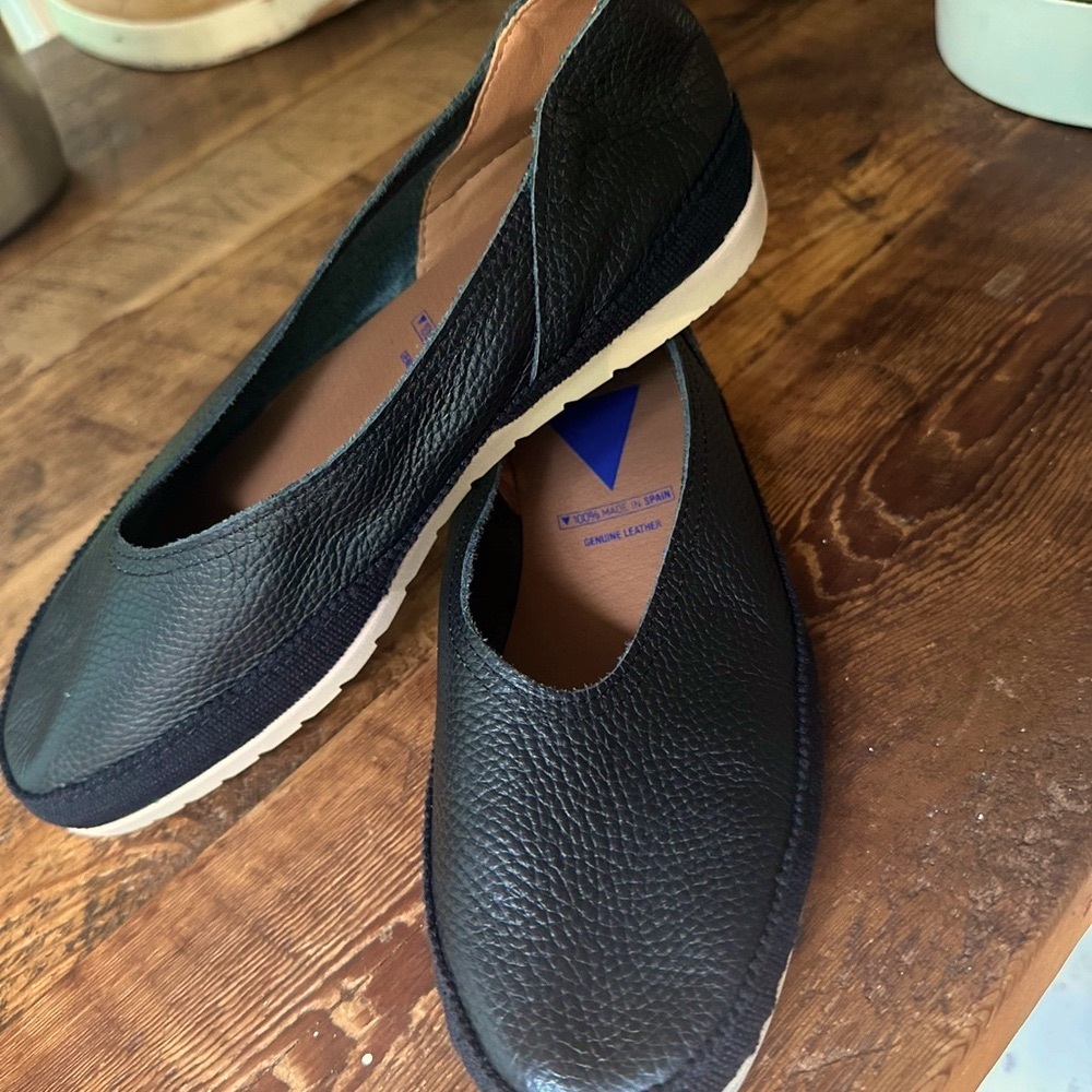Black Leather Women's Shoes Verbenas